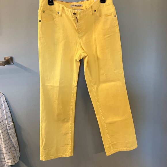 NWT Tommy Hilfiger Stretch Hipster Boot Yellow Size 8 Jeans - Picture 1 of 10